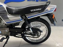 HONDA - CG 125 - 1989/1989 - Prata - R$ 9.900,00