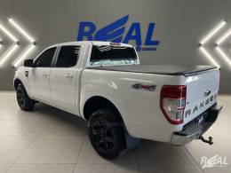 FORD - RANGER - 2021/2021 - Branca - R$ 159.900,00