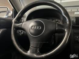 AUDI - A3 - 2006/2007 - Prata - R$ 24.900,00