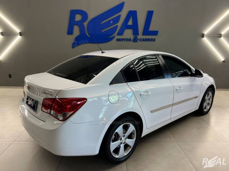 CHEVROLET - CRUZE - 2013/2013 - Branca - R$ 58.900,00