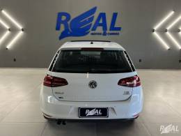 VOLKSWAGEN - GOLF - 2014/2015 - Branca - R$ 84.900,00