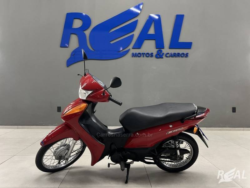 HONDA - BIZ 100 - 2015/2015 - Vermelha - R$ 10.900,00