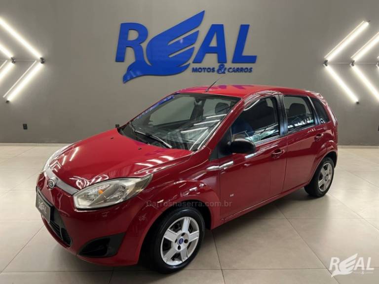 FORD - FIESTA - 2014/2014 - Vermelha - R$ 28.900,00