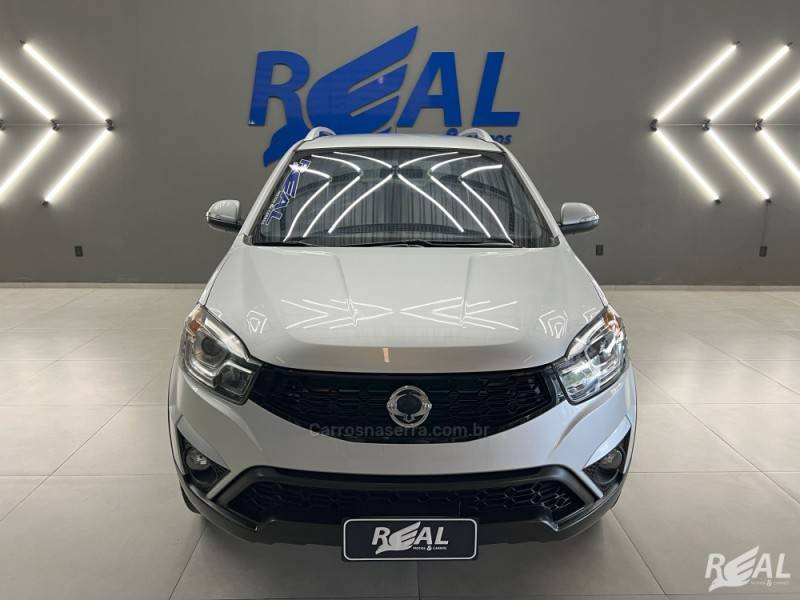 SSANGYONG - KORANDO - 2014/2015 - Prata - R$ 59.900,00