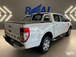 FORD - RANGER - 2015/2015 - Branca - R$ 89.900,00