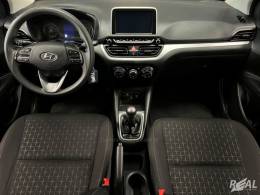 HYUNDAI - HB20 - 2022/2023 - Branca - R$ 68.900,00