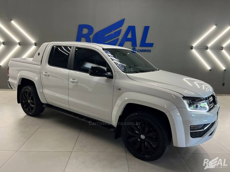 VOLKSWAGEN - AMAROK - 2020/2020 - Branca - R$ 189.900,00