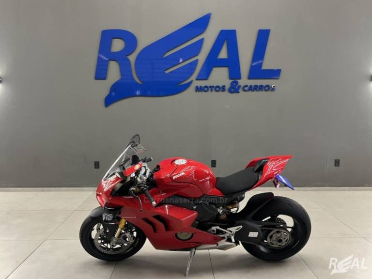 DUCATI - PANIGALE V4 S - 2021/2021 - Vermelha - R$ 118.900,00