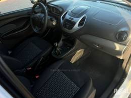 FORD - KA - 2018/2018 - Branca - R$ 45.900,00