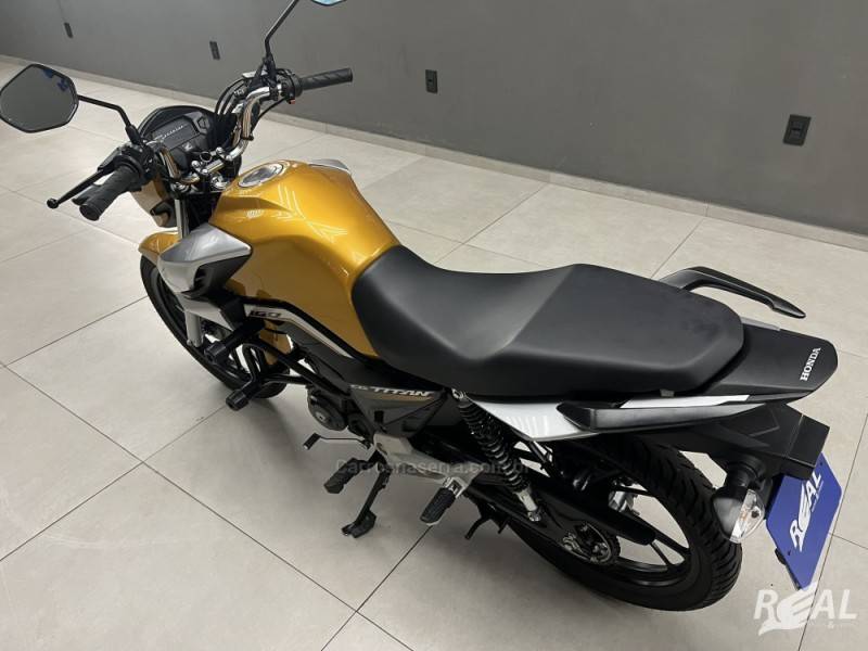 HONDA - CG 160 - 2022/2023 - Amarela - R$ 19.900,00