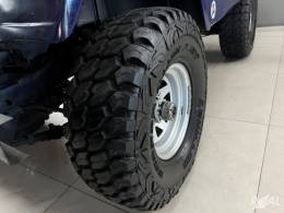 FORD - JEEP - 1977/1977 - Azul - R$ 39.900,00