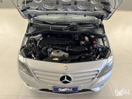 MERCEDES-BENZ - B 200 - 2012/2013 - Prata - R$ 64.900,00