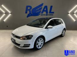 VOLKSWAGEN - GOLF - 2014/2015 - Branca - R$ 84.900,00